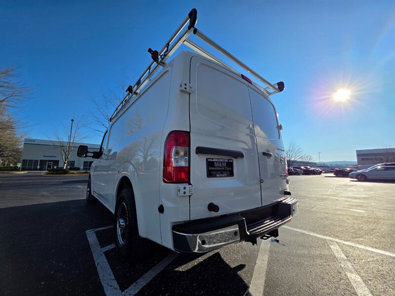 2018 Nissan NV 3500 HD 1-TON V8 5.6L CARGO VAN NEW TIRES 1-OWNER / HEAVY DUTY / SHELVING-DRAWER SYSTEM / LADDER RACK - Photo 11 - Portland, OR 97217