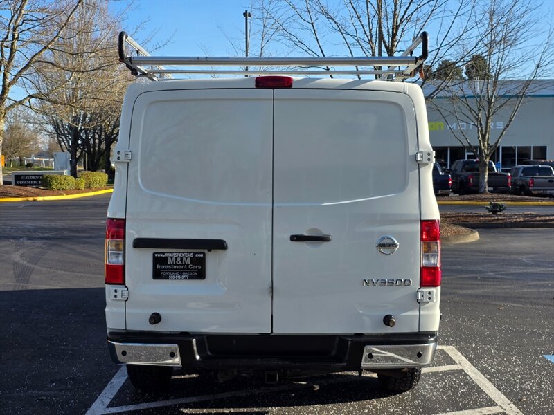 2018 Nissan NV 3500 HD 1-TON V8 5.6L CARGO VAN NEW TIRES 1-OWNER / HEAVY DUTY / SHELVING-DRAWER SYSTEM / LADDER RACK - Photo 6 - Portland, OR 97217