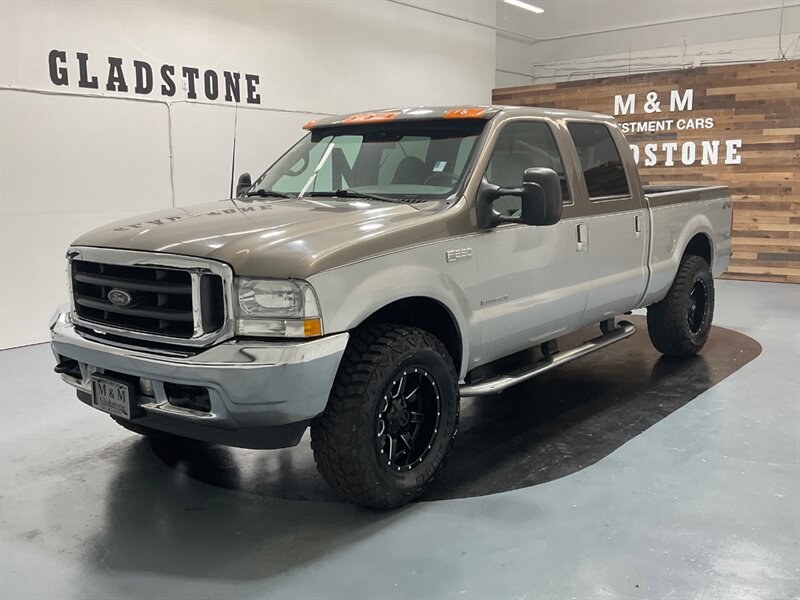 2001 Ford F-250 Lariat Platinum Crew Cab 4X4 / 7.3L DIESEL / LOCAL  / NEW WHEELS & TIRES / Leather & Heated Seats / RUST FREE / 151,000 MILES - Photo 1 - Gladstone, OR 97027