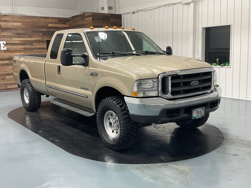 2000 Ford F-350 Super Duty XLT 4X4 7.3L DIESEL / 6 SPEED MANUAL / RUST FREE  / NEW 35 " MUD TIRES / LOCAL - Photo 2 - Gladstone, OR 97027