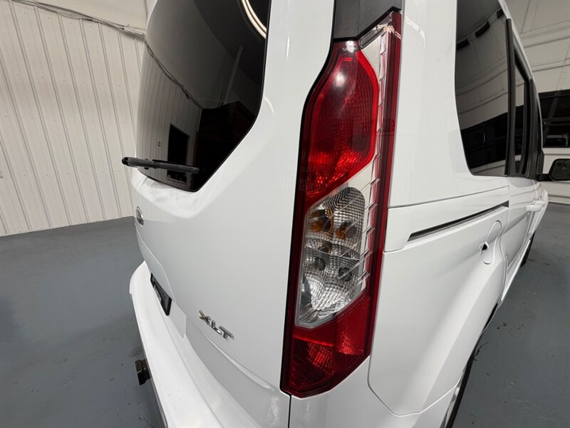 2015 Ford Transit Connect XLT Minivan Leather Heated Seats /4Cyl / 56K MILES /Towing pkg / Panoramic Rood - Photo 28 - Gladstone, OR 97027