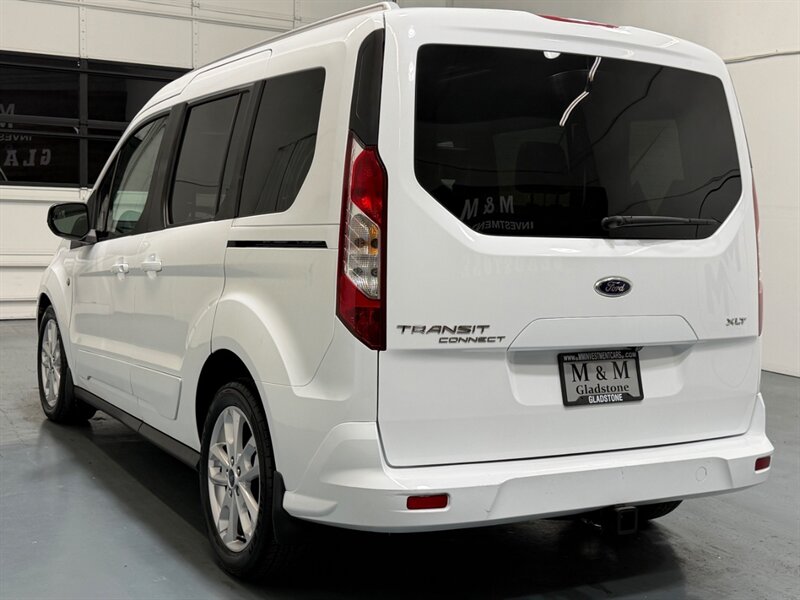 2015 Ford Transit Connect XLT Minivan Leather Heated Seats /4Cyl / 56K MILES /Towing pkg / Panoramic Rood - Photo 8 - Gladstone, OR 97027