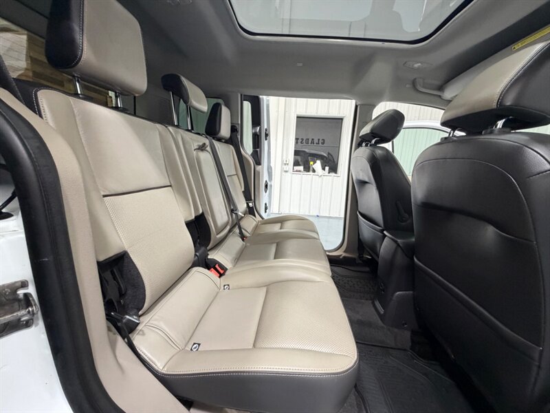 2015 Ford Transit Connect XLT Minivan Leather Heated Seats /4Cyl / 56K MILES /Towing pkg / Panoramic Rood - Photo 12 - Gladstone, OR 97027