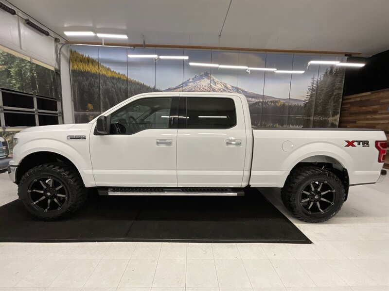 2018 Ford F-150 XLT Crew Cab 4X4 / 5.0L V8 / NEW LIFT WHEELS TIRES  / BRAND NEW 35 " MUD TIRES & 20 " FUEL WHEELS / 85,000 MILES - Photo 3 - Gladstone, OR 97027