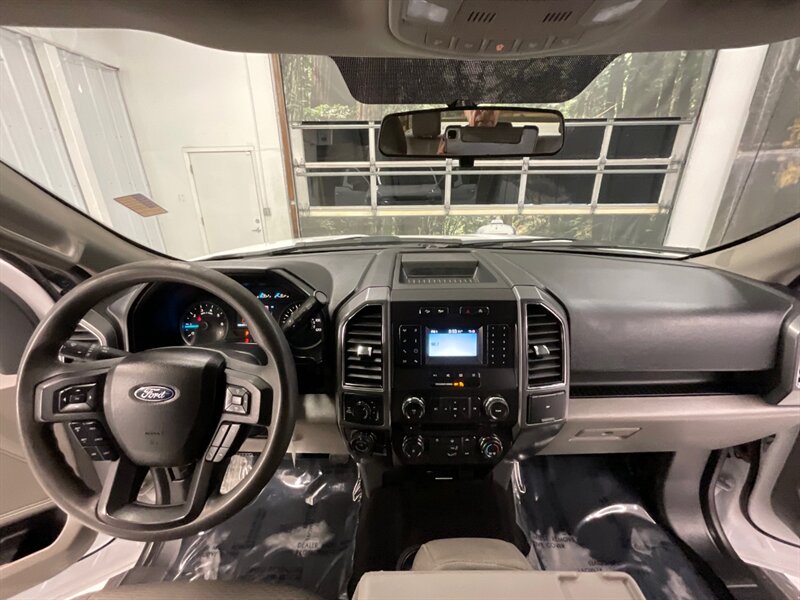 2018 Ford F-150 XLT Crew Cab 4X4 / 5.0L V8 / NEW LIFT WHEELS TIRES  / BRAND NEW 35 " MUD TIRES & 20 " FUEL WHEELS / 85,000 MILES - Photo 38 - Gladstone, OR 97027