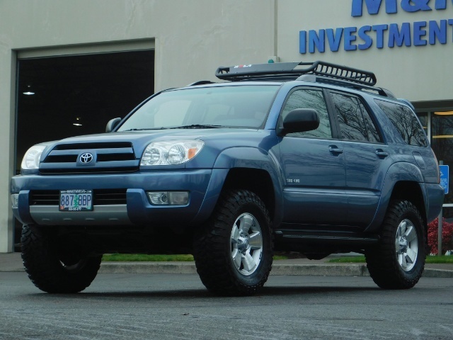 2004 Toyota 4Runner V6 4.0L / 4X4 / DIFF LOCK / 3RD SEATS / NEW LIFT !   - Photo 1 - Portland, OR 97217