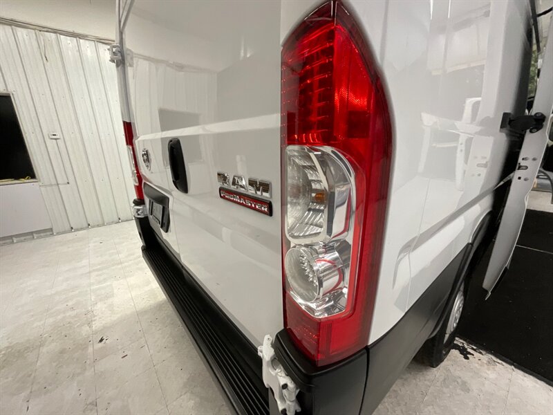 2021 RAM ProMaster 3500 159 WB CARGO VAN /HIGHROOF EXTENDED /15K MILE  / Backup Camera - Photo 27 - Gladstone, OR 97027