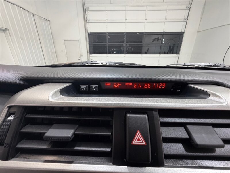 2013 Toyota 4Runner SR5 Premium 4X4 3RD ROW SEAT Leather Sunroof /Navigation & Backup Camera /BRAND NEW TIRES/ ZERO RUST - Photo 40 - Gladstone, OR 97027