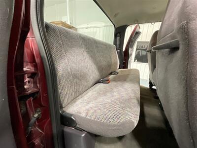 2000 Dodge Ram 2500 SLT Quad Cab 4X4 / 5.9L DIESEL / SHORT BED  / ZERO RUST / LIFTED - Photo 15 - Gladstone, OR 97027