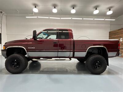 2000 Dodge Ram 2500 SLT Quad Cab 4X4 / 5.9L DIESEL / SHORT BED  / ZERO RUST / LIFTED - Photo 3 - Gladstone, OR 97027