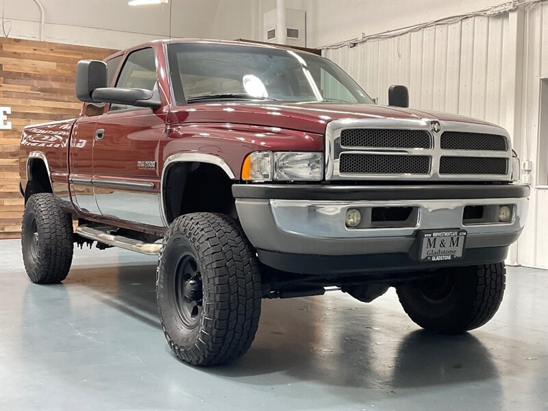 2000 Dodge Ram 2500 SLT Quad Cab 4X4 / 5.9L DIESEL / SHORT BED  / ZERO RUST / LIFTED - Photo 57 - Gladstone, OR 97027