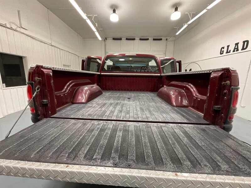 2000 Dodge Ram 2500 SLT Quad Cab 4X4 / 5.9L DIESEL / SHORT BED  / ZERO RUST / LIFTED - Photo 43 - Gladstone, OR 97027