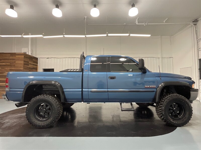 2002 Dodge Ram 2500 SLT Plus 4X4 / 5.9L DIESEL HO / 125,000 MILES  / LOCAL TRUCK NO RUST - Photo 4 - Gladstone, OR 97027