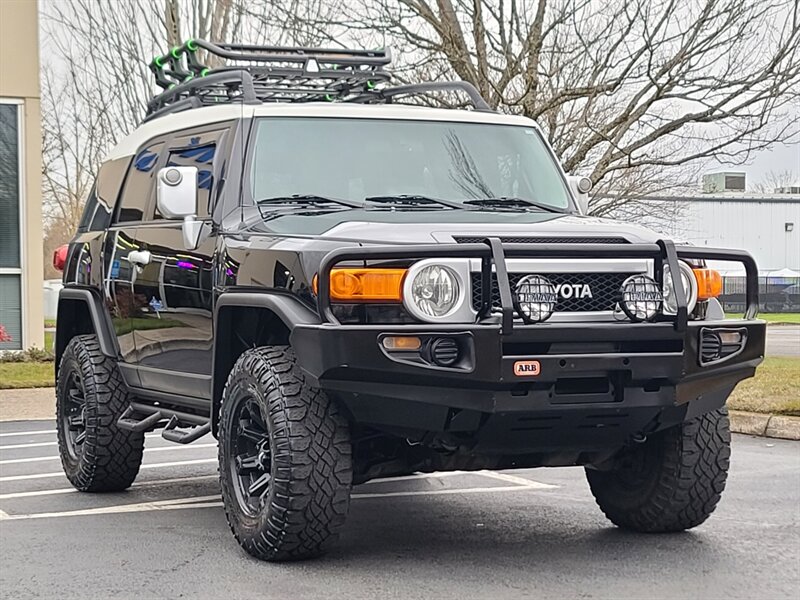 2012 Toyota FJ Cruiser V6 4X4 / REAR DIFF LOCK / ARB BUMPER / LOCAL  / Dick Cepek Wheels / Excellent Condition - Photo 2 - Portland, OR 97217