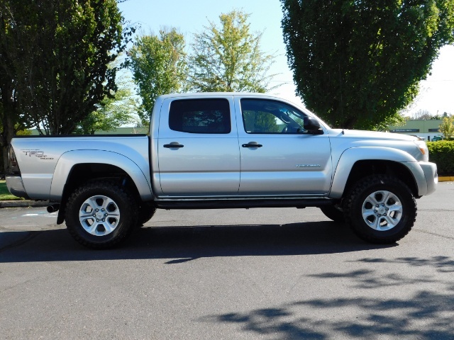 2006 Toyota Tacoma Double Cab / 4x4 / RR Diff Locks / LIFTED LIFTED   - Photo 3 - Portland, OR 97217