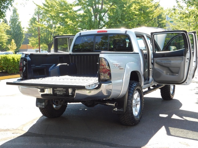 2006 Toyota Tacoma Double Cab / 4x4 / RR Diff Locks / LIFTED LIFTED   - Photo 35 - Portland, OR 97217