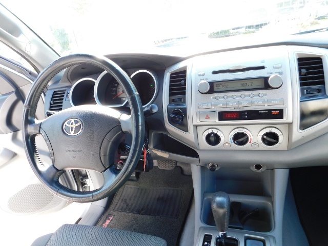 2006 Toyota Tacoma Double Cab / 4x4 / RR Diff Locks / LIFTED LIFTED   - Photo 19 - Portland, OR 97217