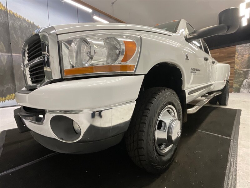 2006 Dodge Ram 3500 Big Horn 4X4 / 5.9L CUMMINS DIESEL / DUALLY /LOCAL  / RUST FREE - Photo 9 - Gladstone, OR 97027