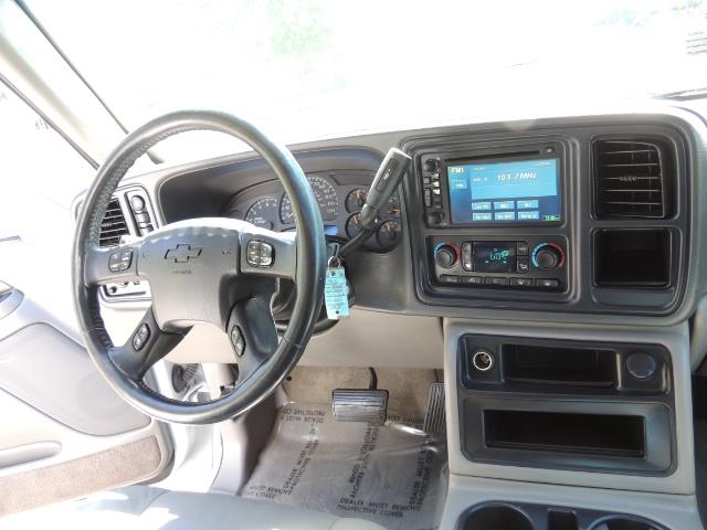 2005 Chevrolet Suburban 1500 Z71 / 4WD / Leather / DVD / Sunroof / Excel C   - Photo 18 - Portland, OR 97217