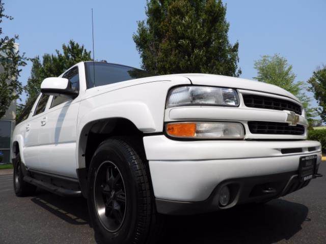 2005 Chevrolet Suburban 1500 Z71 / 4WD / Leather / DVD / Sunroof / Excel C   - Photo 49 - Portland, OR 97217