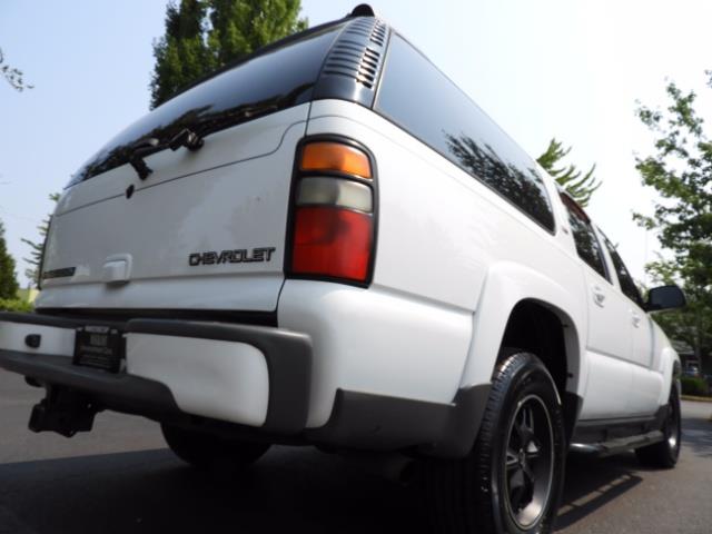 2005 Chevrolet Suburban 1500 Z71 / 4WD / Leather / DVD / Sunroof / Excel C   - Photo 10 - Portland, OR 97217