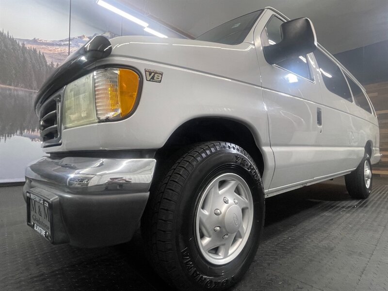 2003 Ford E-Series Van E-350 XLT Ext Pass V   - Photo 9 - Gladstone, OR 97027