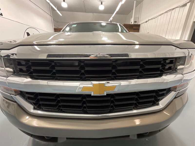 2017 Chevrolet Silverado 1500 LT Crew Cab 4X4 / 5.3L V8 / Backup Camera  /Rust Free Truck / Excel Cond - Photo 39 - Gladstone, OR 97027