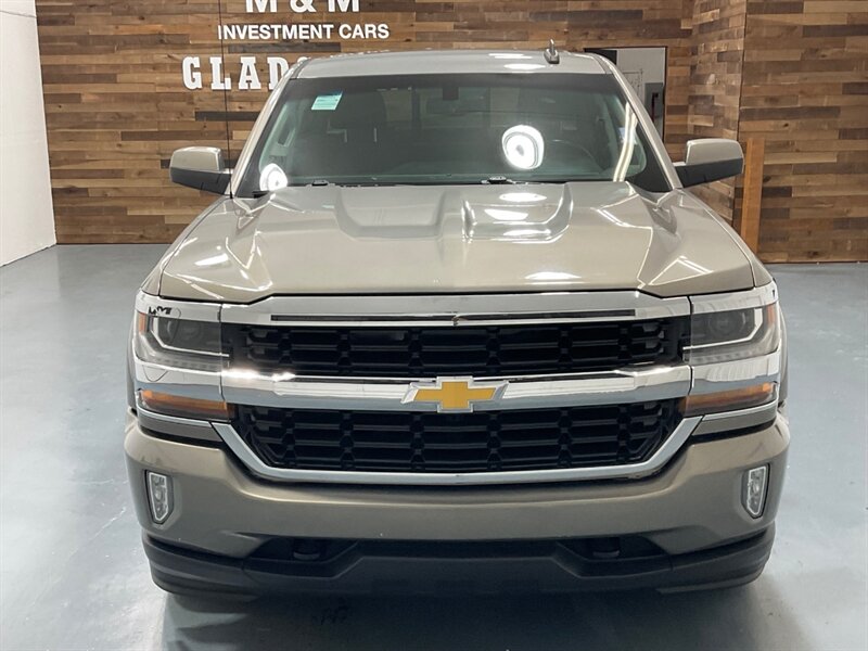 2017 Chevrolet Silverado 1500 LT Crew Cab 4X4 / 5.3L V8 / Backup Camera  /Rust Free Truck / Excel Cond - Photo 5 - Gladstone, OR 97027