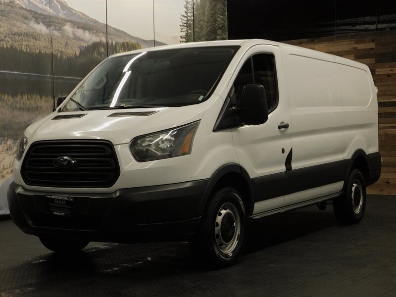 2015 Ford Transit 250 Cargo Van / LOW   - Photo 1 - Gladstone, OR 97027