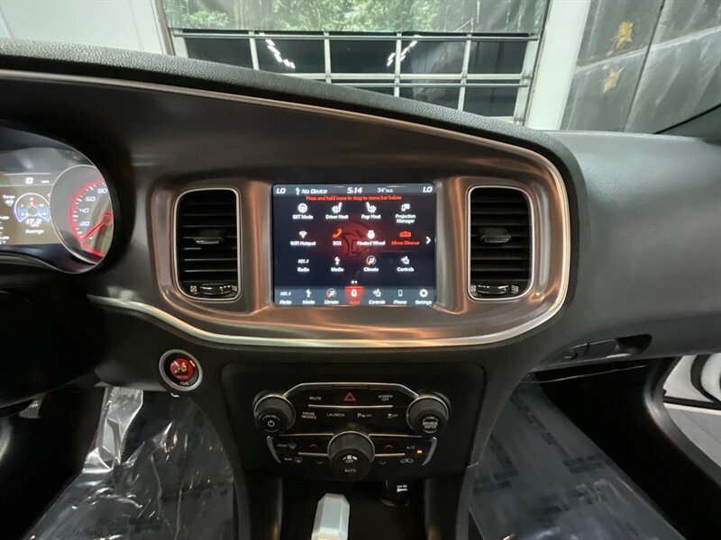 2019 Dodge Charger R/T Scat Pack Sedan / 392 / 6.4L V8 HEMI / SHARP  Backup Camera / LOCAL CAR / ONLY 32,000 MILES - Photo 31 - Gladstone, OR 97027