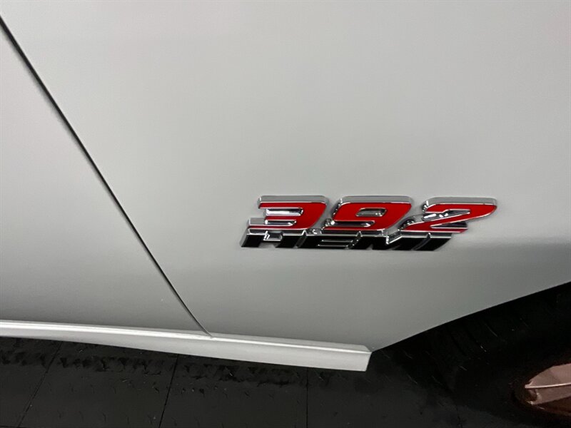 2019 Dodge Charger R/T Scat Pack Sedan / 392 / 6.4L V8 HEMI / SHARP  Backup Camera / LOCAL CAR / ONLY 32,000 MILES - Photo 13 - Gladstone, OR 97027