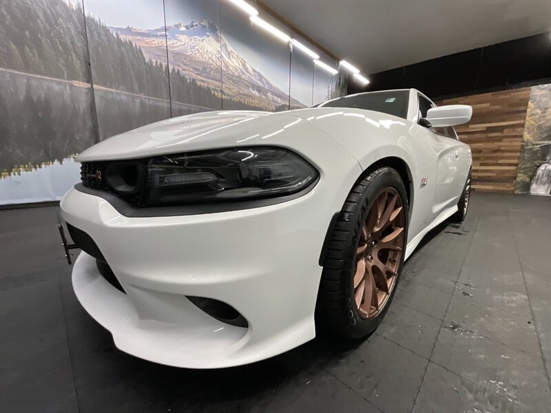 2019 Dodge Charger R/T Scat Pack Sedan / 392 / 6.4L V8 HEMI / SHARP  Backup Camera / LOCAL CAR / ONLY 32,000 MILES - Photo 9 - Gladstone, OR 97027