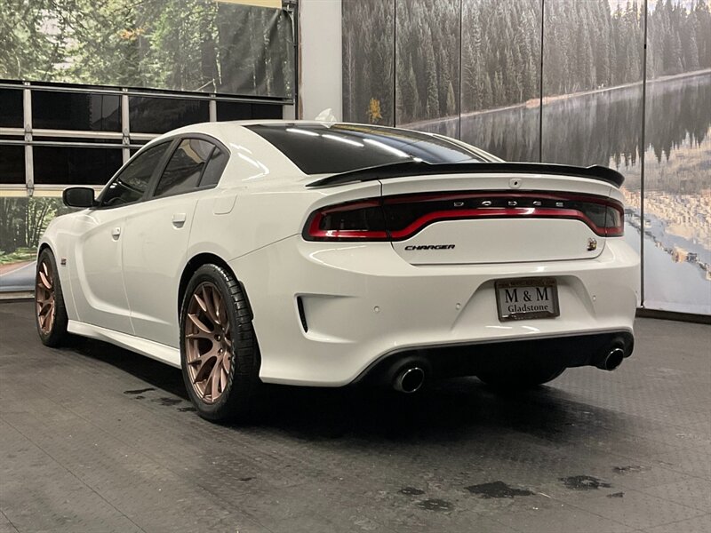 2019 Dodge Charger R/T Scat Pack Sedan / 392 / 6.4L V8 HEMI / SHARP  Backup Camera / LOCAL CAR / ONLY 32,000 MILES - Photo 8 - Gladstone, OR 97027