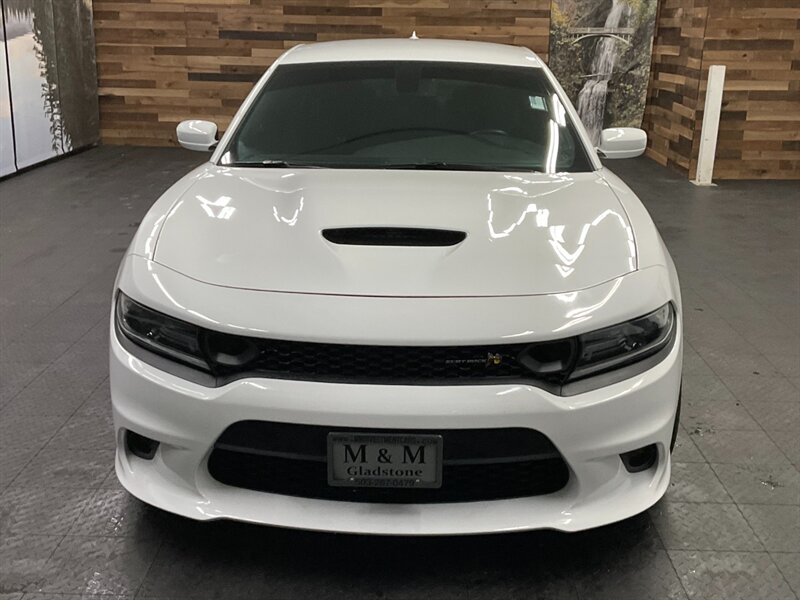 2019 Dodge Charger R/T Scat Pack Sedan / 392 / 6.4L V8 HEMI / SHARP  Backup Camera / LOCAL CAR / ONLY 32,000 MILES - Photo 5 - Gladstone, OR 97027