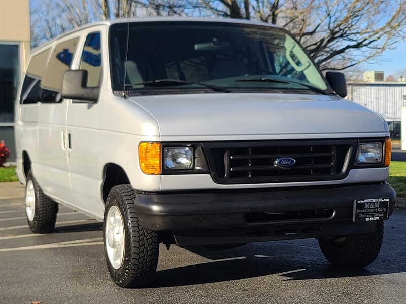 2007 Ford E-Series Van Super Duty 1-TON / 8 PASSENGER / 90,000 MILES  / FRESH TRADE-IN / EXCELLENT SHAPE - Photo 2 - Portland, OR 97217