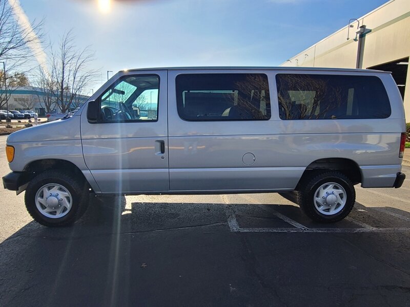 2007 Ford E-Series Van Super Duty 1-TON / 8 PASSENGER / 90,000 MILES  / FRESH TRADE-IN / EXCELLENT SHAPE - Photo 3 - Portland, OR 97217