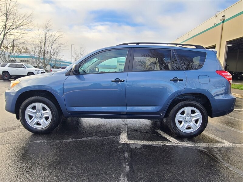 2011 Toyota RAV4 2.5L 4 Cyl / ALL WHEEL DRIVE / 3RD ROW SEAT  / DIFF LOCK / EXCELLENT SERVICE / 1-OWNER !! - Photo 3 - Portland, OR 97217