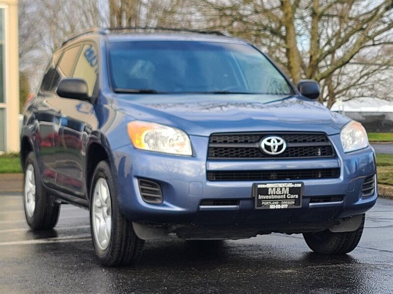 2011 Toyota RAV4 2.5L 4 Cyl / ALL WHEEL DRIVE / 3RD ROW SEAT  / DIFF LOCK / EXCELLENT SERVICE / 1-OWNER !! - Photo 2 - Portland, OR 97217