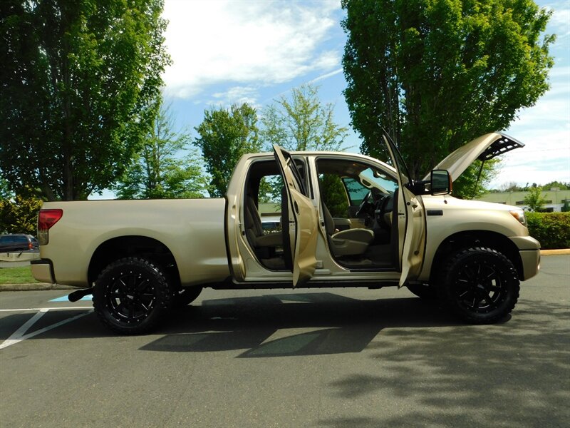 2010 Toyota Tundra SR5 Double Cab 4X4 5.7L 8Cyl / Backup Cam / LIFTED   - Photo 29 - Portland, OR 97217