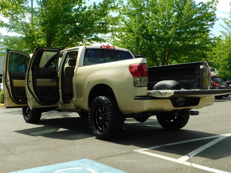 2010 Toyota Tundra SR5 Double Cab 4X4 5.7L 8Cyl / Backup Cam / LIFTED   - Photo 27 - Portland, OR 97217