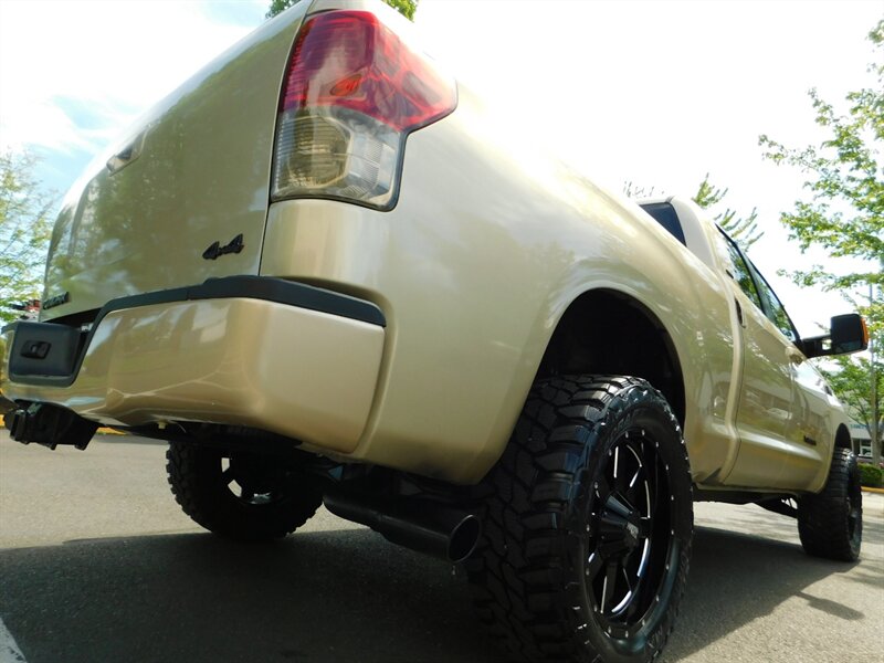 2010 Toyota Tundra SR5 Double Cab 4X4 5.7L 8Cyl / Backup Cam / LIFTED   - Photo 10 - Portland, OR 97217