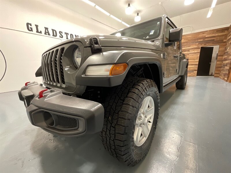2020 Jeep Gladiator Sport Pickup 4X4 / 3.6L V6 / 6-SPEED MANUAL / HARD TOP / Alpine Premium Audio System/ ZERO RUST - Photo 55 - Gladstone, OR 97027