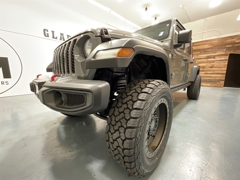 2020 Jeep Gladiator Sport 4X4 6-SPEED MANUAL NEW LIFT WHEELS TIRES  / HARD TOP / Alpine Premium Audio System/ ZERO RUST - Photo 52 - Gladstone, OR 97027