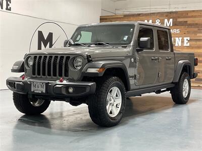 2020 Jeep Gladiator Sport Pickup 4X4 / 3.6L V6 / 6-SPEED MANUAL  / HARD TOP / Alpine Premium Audio System/ ZERO RUST Truck