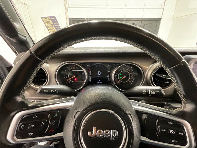 2020 Jeep Gladiator Sport Pickup 4X4 / 3.6L V6 / 6-SPEED MANUAL / HARD TOP / Alpine Premium Audio System/ ZERO RUST - Photo 42 - Gladstone, OR 97027