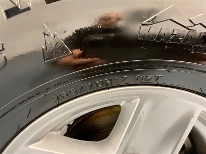 2020 Jeep Gladiator Sport Pickup 4X4 / 3.6L V6 / 6-SPEED MANUAL / HARD TOP / Alpine Premium Audio System/ ZERO RUST - Photo 46 - Gladstone, OR 97027