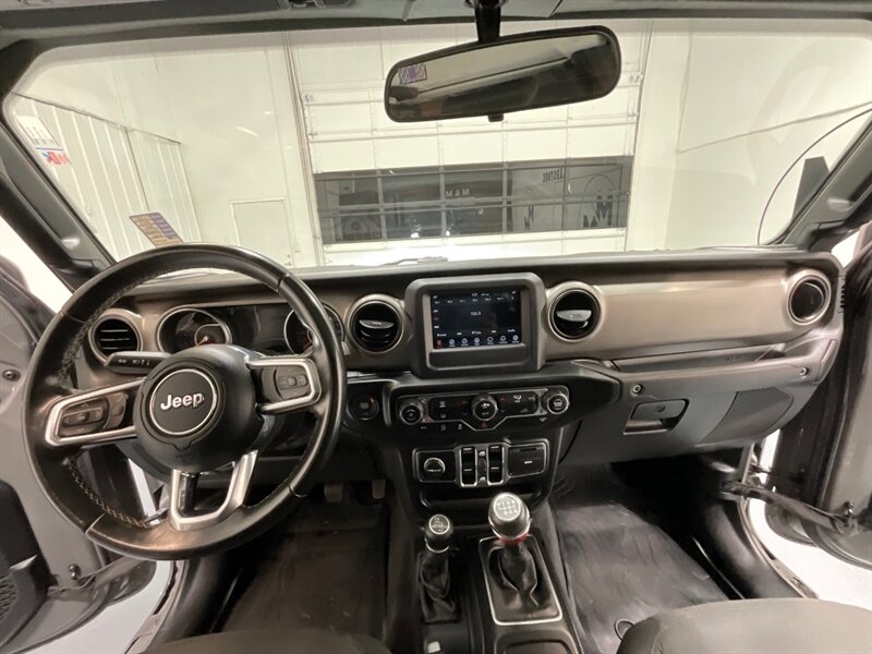 2020 Jeep Gladiator Sport 4X4 6-SPEED MANUAL NEW LIFT WHEELS TIRES  / HARD TOP / Alpine Premium Audio System/ ZERO RUST - Photo 41 - Gladstone, OR 97027