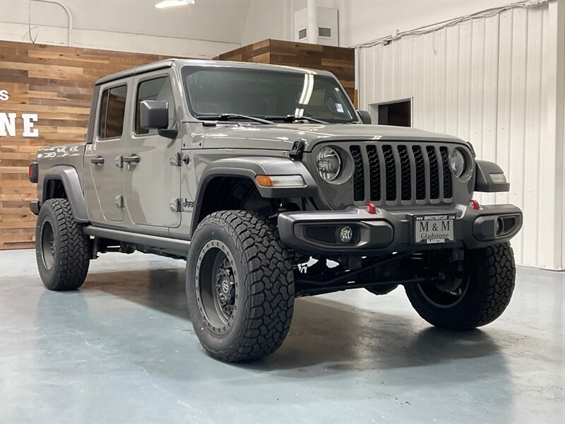 2020 Jeep Gladiator Sport 4X4 6-SPEED MANUAL NEW LIFT WHEELS TIRES  / HARD TOP / Alpine Premium Audio System/ ZERO RUST - Photo 57 - Gladstone, OR 97027