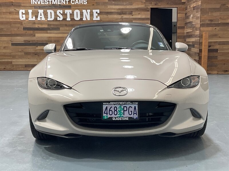 2022 Mazda MX-5 Miata Grand Touring 2dr Convertible / Auto/ 7K Miles / Leather Heated Seats / Navigation & Rear view Camera / 1-OWNER LOCAL - Photo 5 - Gladstone, OR 97027