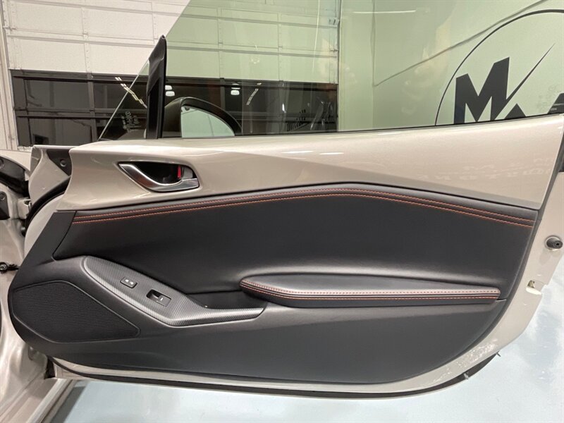 2022 Mazda MX-5 Miata Grand Touring 2dr Convertible / Auto/ 7K Miles / Leather Heated Seats / Navigation & Rear view Camera / 1-OWNER LOCAL - Photo 38 - Gladstone, OR 97027